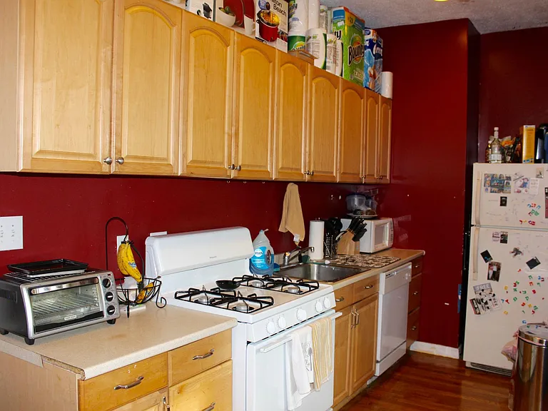 447 Park Dr #1R — Photo 1