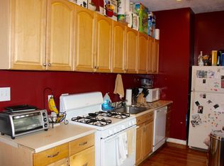 447 Park Dr #1R, Boston, MA 02215