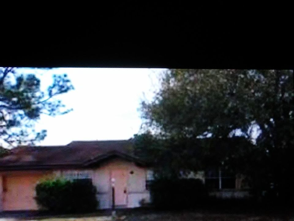 404 Sandpiper Street