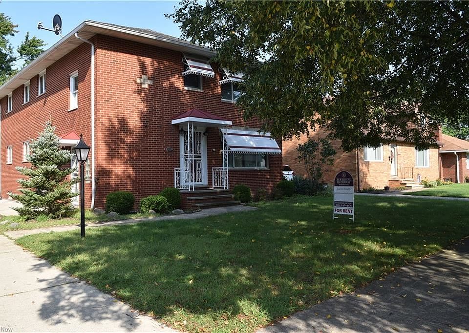 1st image of 6586 Beverly Dr #2