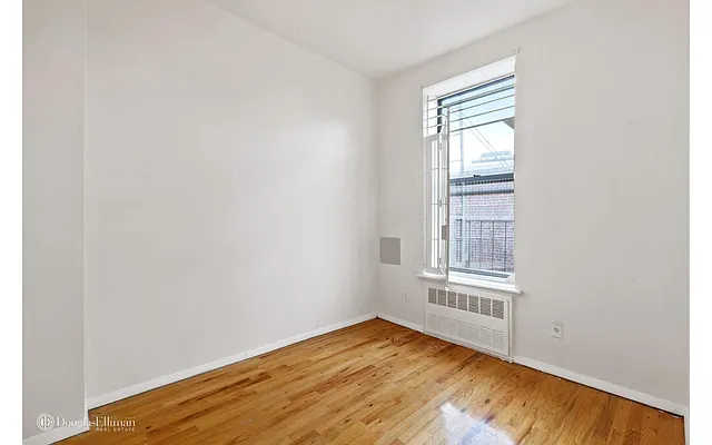 Rented by Douglas Elliman | media 17