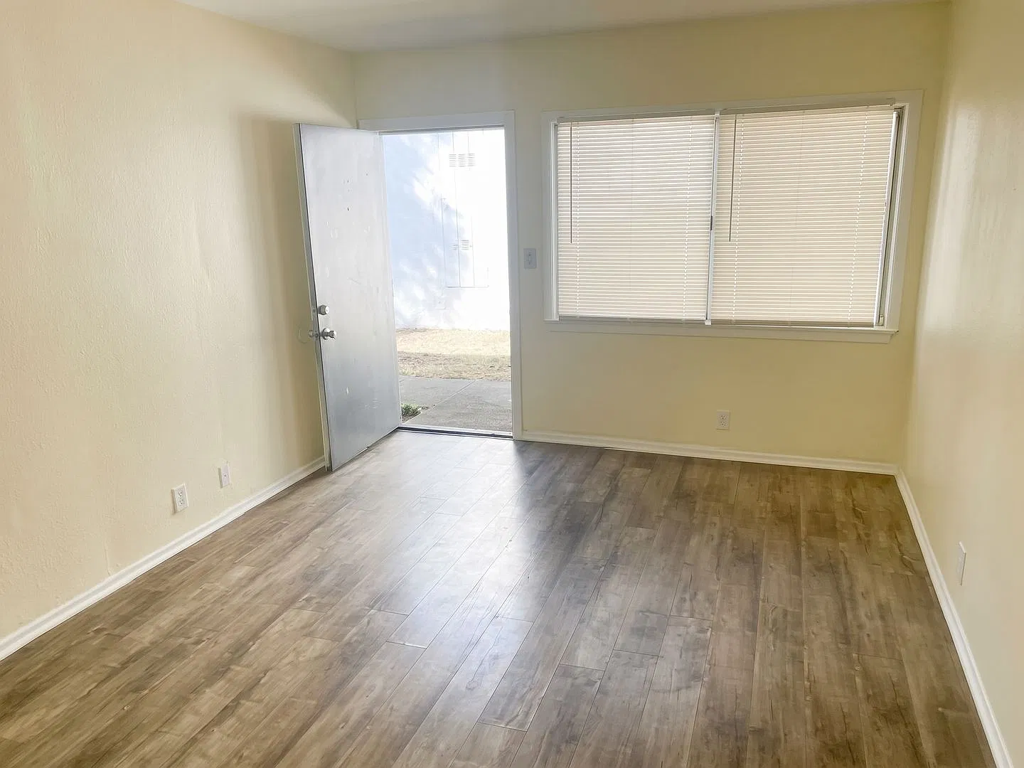 1 bed, 1.0 bath, 603 sqft, $1,650 — Photo 3