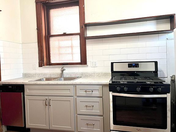 3rd image of 5877 Washington Blvd