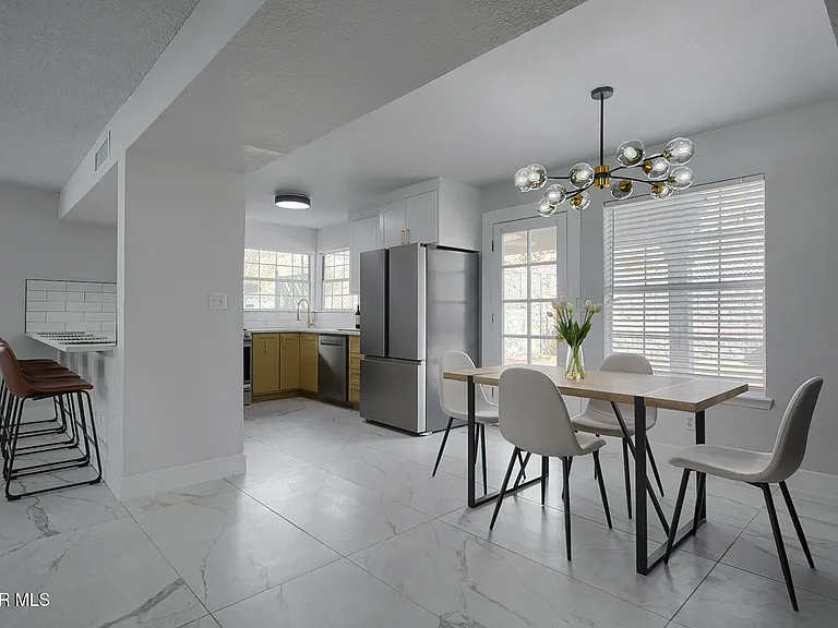 7413 Le Conte Dr — Photo 18