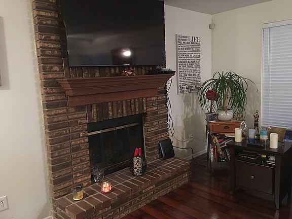 4th image of 338 Sturbridge Village Dr