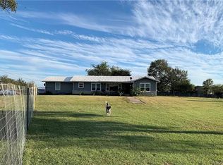 2809 W State Highway 21, Dale, TX 78616