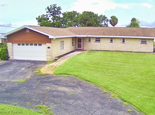 823 N Lake Reedy Blvd, Frostproof, FL 33843