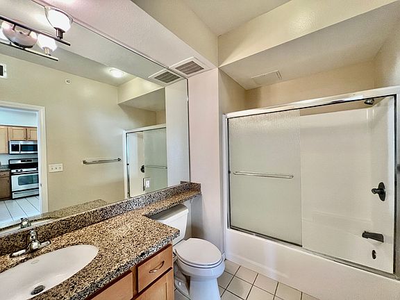 4th image of 450 J St Unit 6291