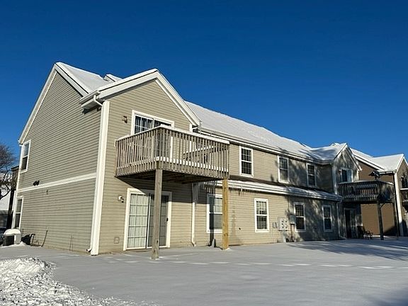 2nd image of 5188 Zenith Pkwy #2