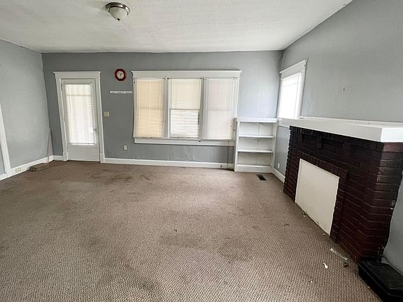 2nd image of 1033 Us Highway 31w Byp #1