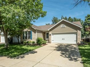 2515 Barrett Place Dr, Ballwin, MO 63021