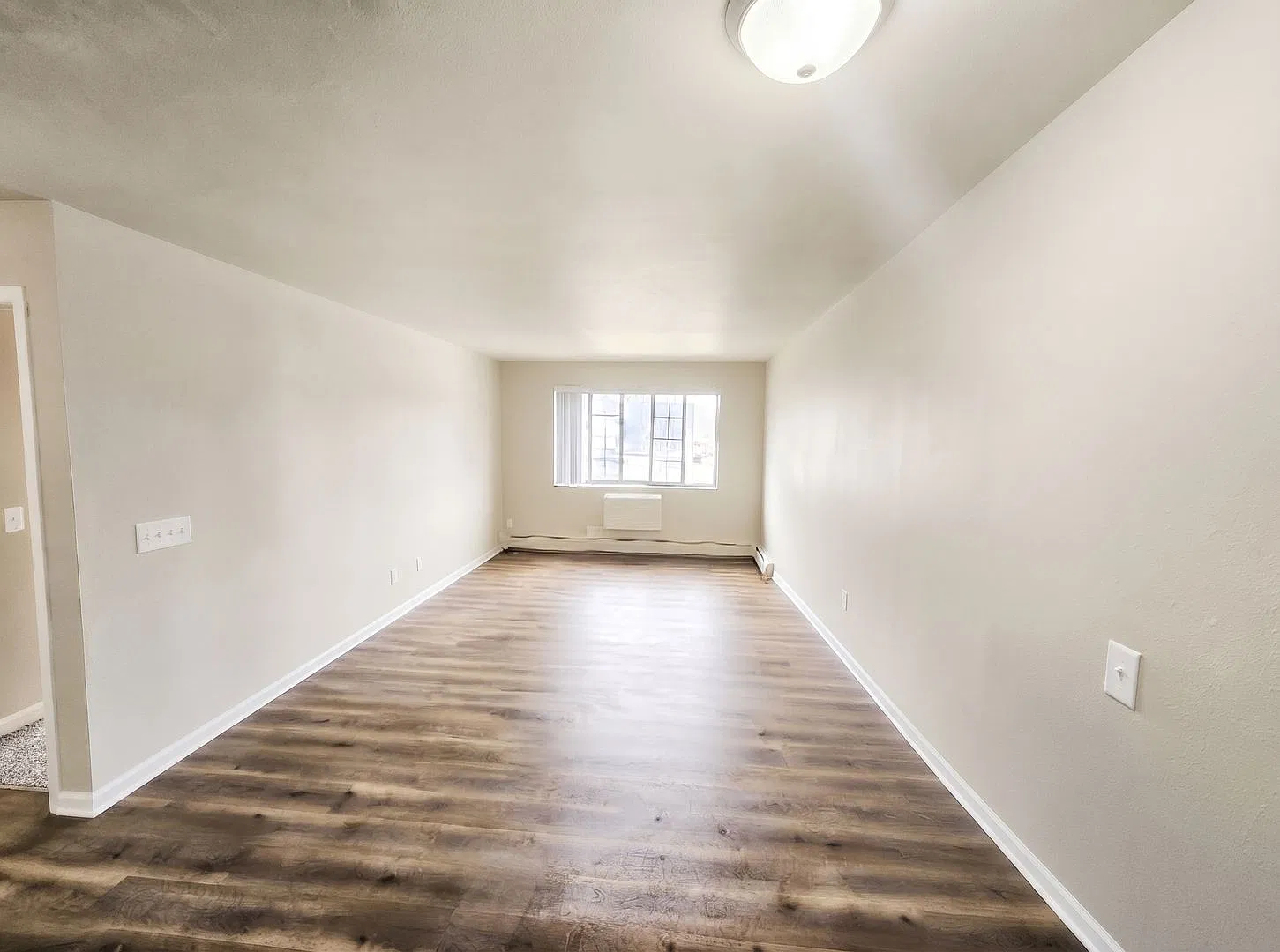 Heritage House Apartments — Photo 3