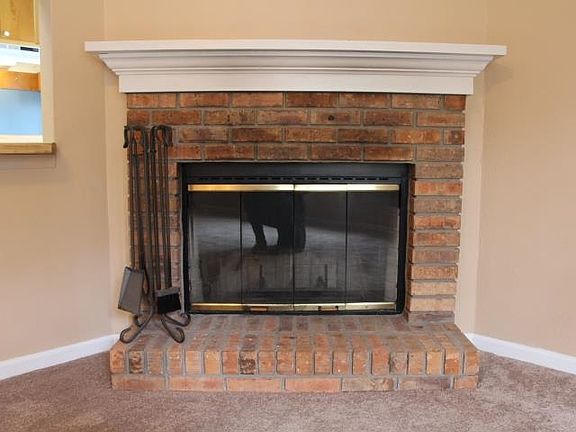 3rd image of 151 Whetherbine Way W #B