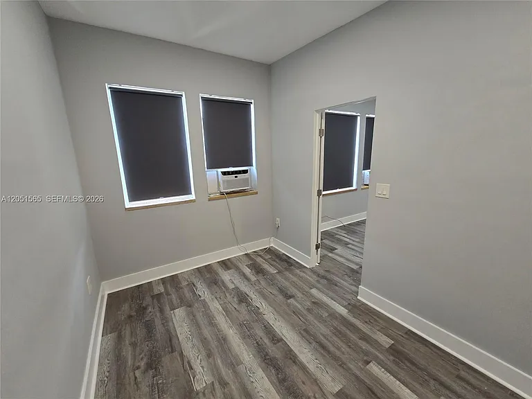 1629 SW 6th St #4 — Photo 22
