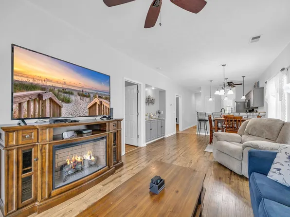 612 River Oaks Dr APT 55D, Myrtle Beach, SC 29579