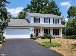 6422 Taunton Rd, Harrisburg, PA 17111