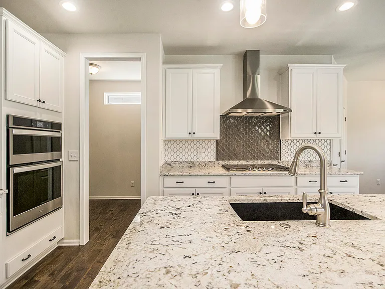 2895 Dillon Dr — Photo 13