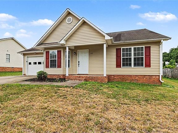 2nd image of 1613 Park Terrace Ln