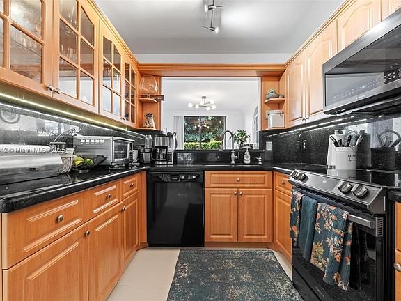 5th image of 9809 Costa Del Sol Blvd #E-102