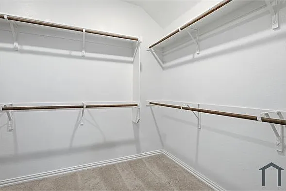 700 Pistachio Pkwy — Photo 32