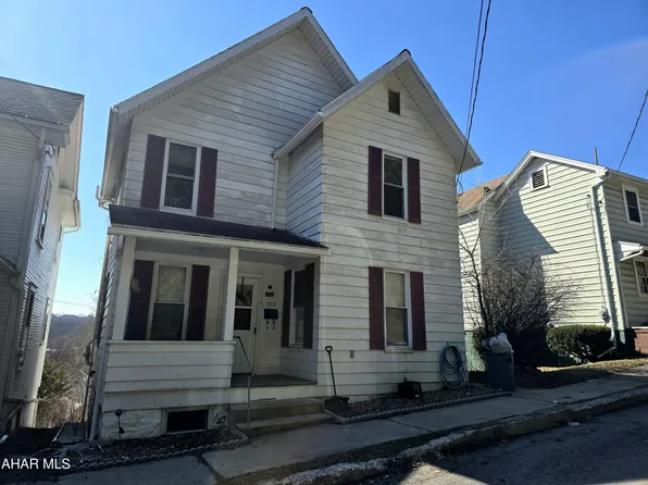 519 Front St, Hollidaysburg, PA 16648