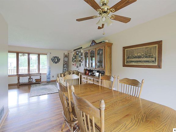 5th image of 723 Daffodil Dr