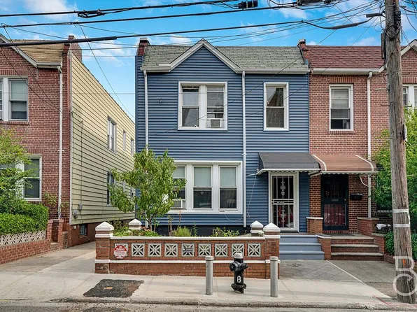 3709 20th Rd, Astoria, NY 11105
