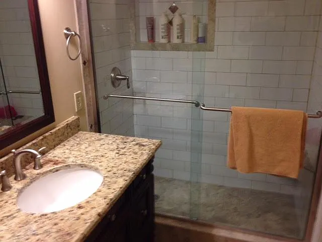 3425 Clubland Dr — Photo 6