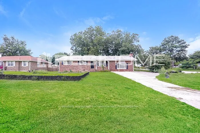 6285 Mount Zion Blvd — Photo 2
