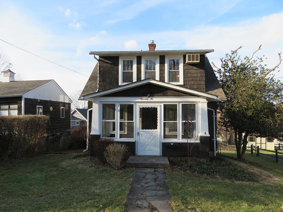 1st image of 76 Prospect Ave