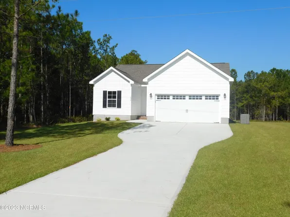 234 River Oaks Drive, Stella, NC 28582