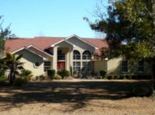 8330 Pinewood Dr, Foley, AL 36535