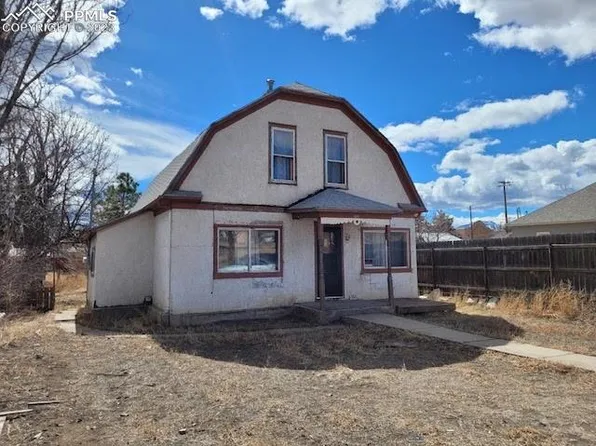 315 E 4th St, Walsenburg, CO 81089