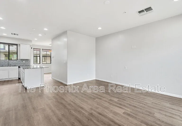 2090 S Dorsey Ln #1048 — Photo 12