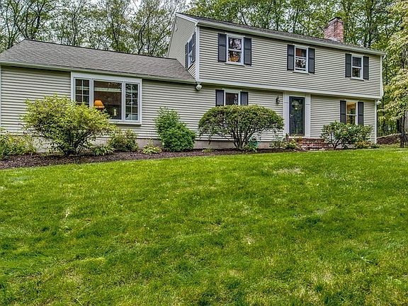 2nd image of 14 Herrick Dr