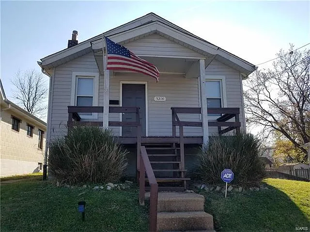 5214 Waldo Ave photo 1