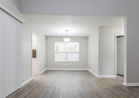 4th image of 20 Corners Circle Trce #9