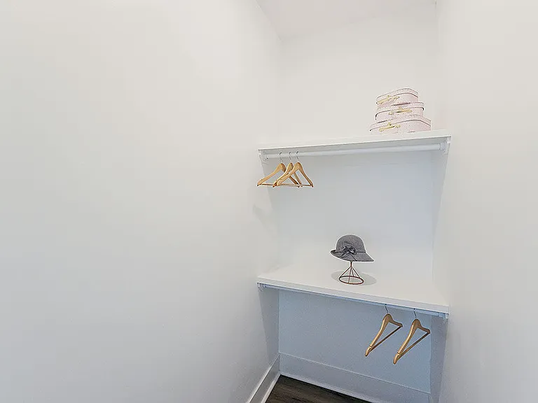 Beverly Villas — Photo 16