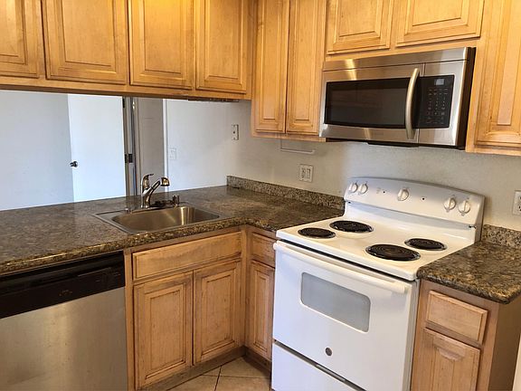 4th image of 27796 Vasona Ct APT 3