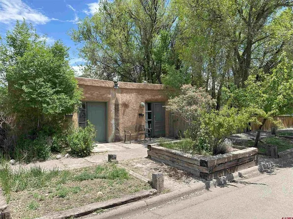 122 & 122.5 Alamosa Avenue, Alamosa, CO 81101