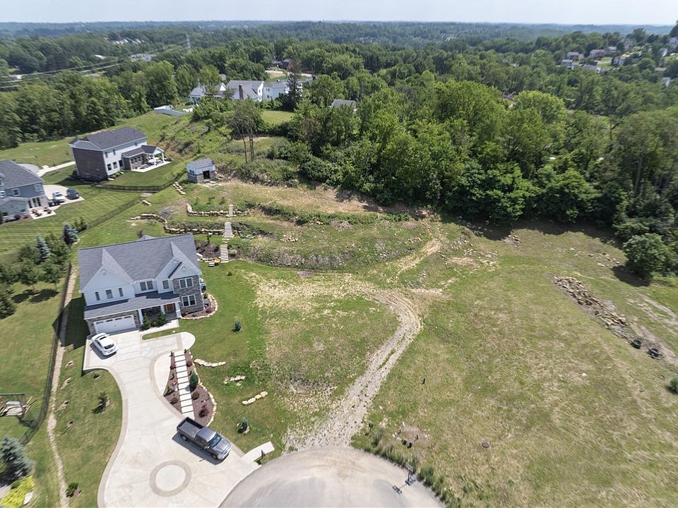 2nd image of 140 Fair Acres Dr