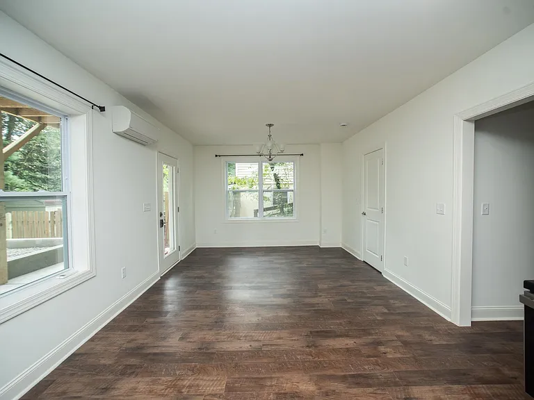 Unfurnished photo (available furnished or unfurnished)