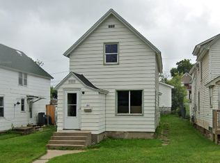 213 2nd St SW, Chisholm, MN 55719