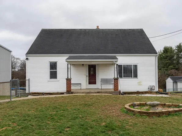 861 Gilbert Ridge Rd, Alexandria, KY 41001