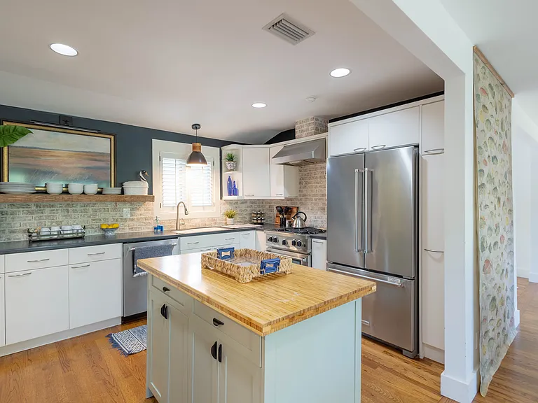 532 Wesley Oak Cir — Photo 17
