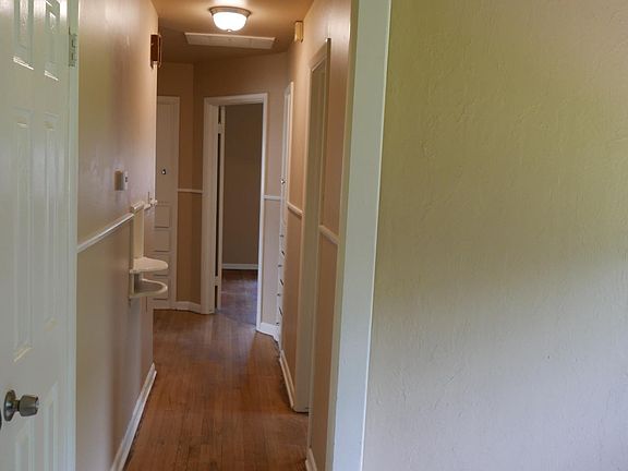 3rd image of 5815 S Eggleston Ave
