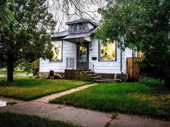 202 E 8th St, Cheyenne, WY 82007