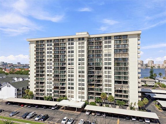 2nd image of 400 ISLAND WAY #411