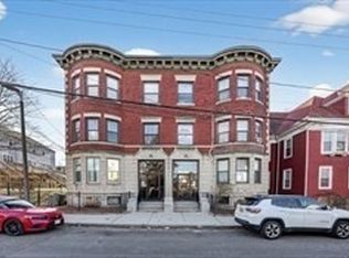 31 Homestead St #2, Boston, MA 02121