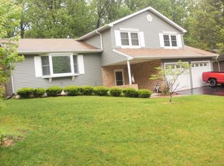 559 Lanceshire Ln, State College, PA 16803